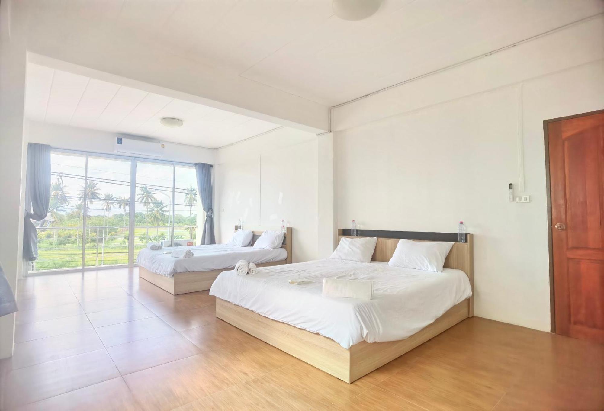 Hotel 115 Townhouse Ban Khlong Krang Esterno foto