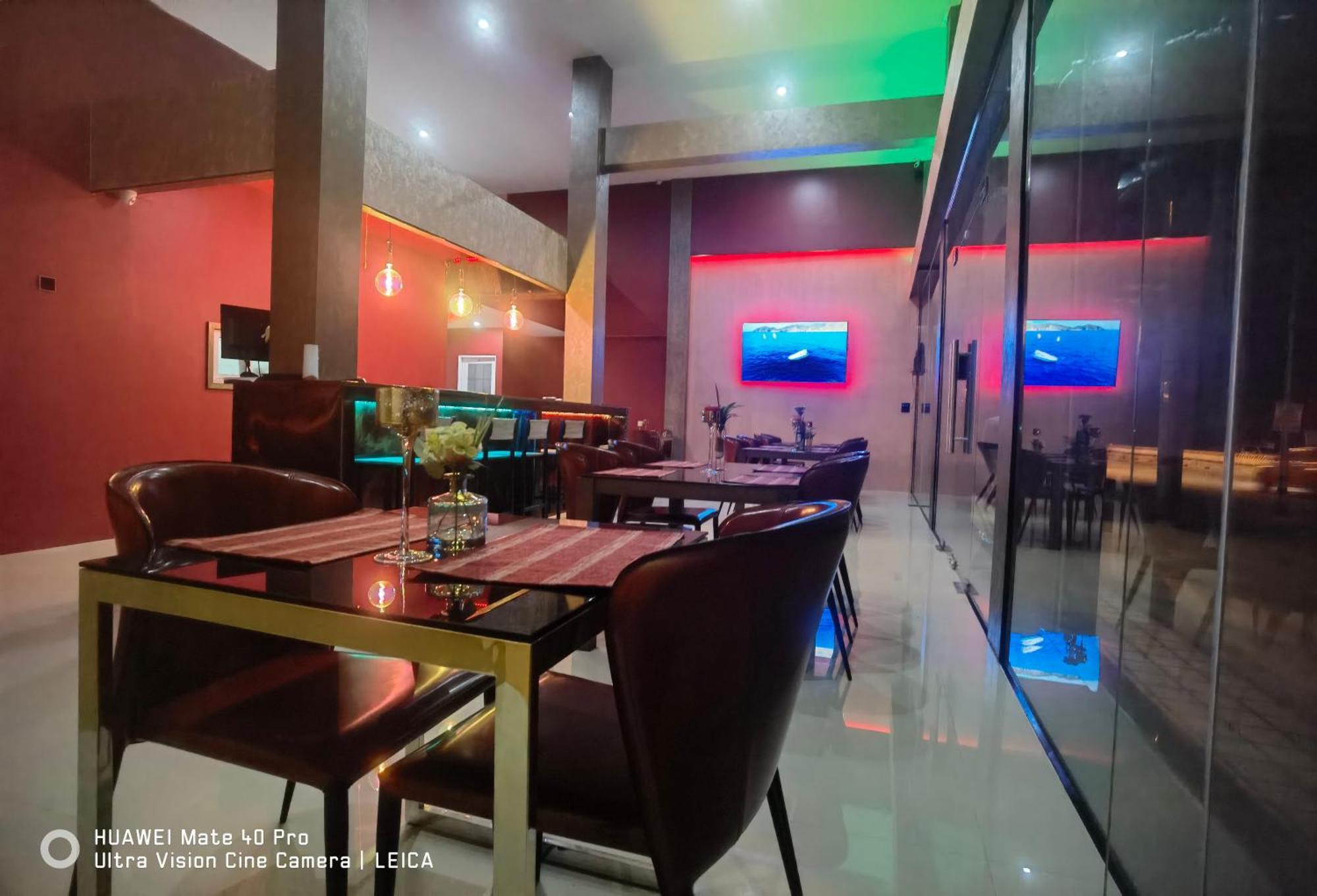 Hotel 115 Townhouse Ban Khlong Krang Esterno foto