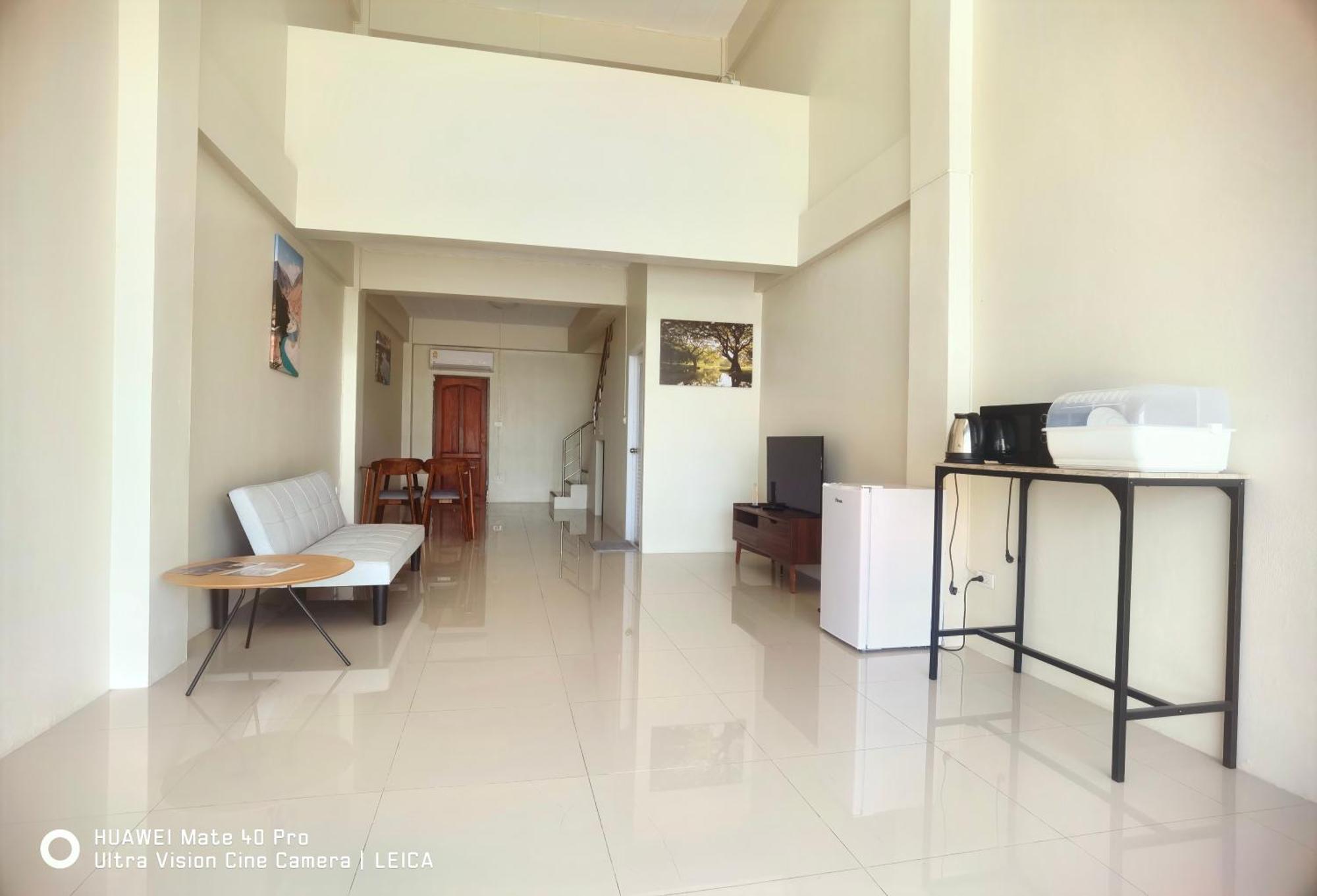 Hotel 115 Townhouse Ban Khlong Krang Esterno foto